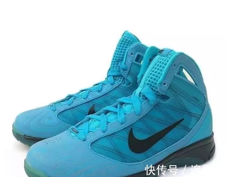 鞋面|NikeHyperdunk系列终结！这双陪伴无数人十年的实战利器才叫青春