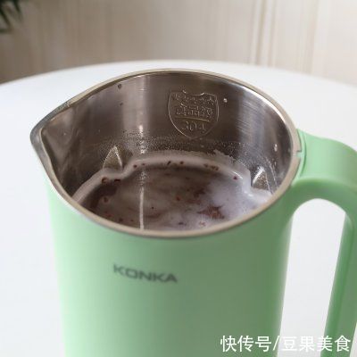 康佳|懒人最爱的豆沙牛乳——康佳豆浆机来啦！简单又好吃