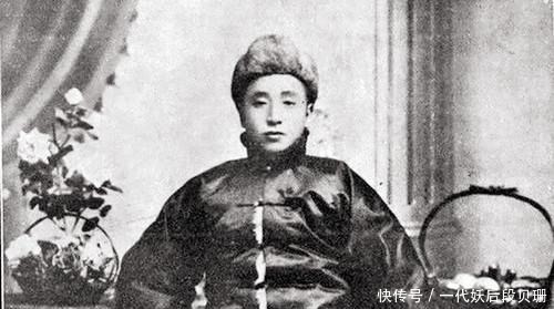 权势|东北最有权势的女人丈夫掌控三省,儿子是上将,孙女是全国政协