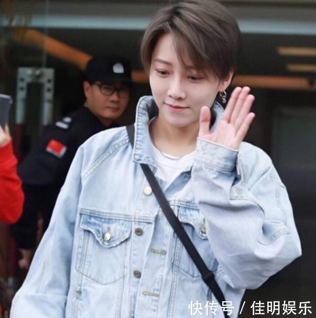 外面的世界|蔡徐坤我记得你!她曾把蔡徐坤淘汰,如今蔡徐坤成为她导师