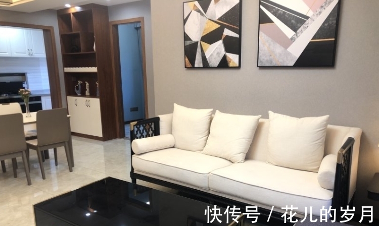 墙壁|110㎡简欧三居室,硬装15万装出轻奢大气的效果,非常值得参考