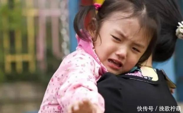 烫伤处|4岁娃被开水烫伤,宝妈“两个果断”救了娃,医生称赞没少读书!