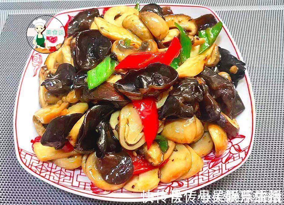 蒜蓉豆豉|这四样素菜一起炒，不放肉也很鲜美，简单又营养，大人孩子都爱吃