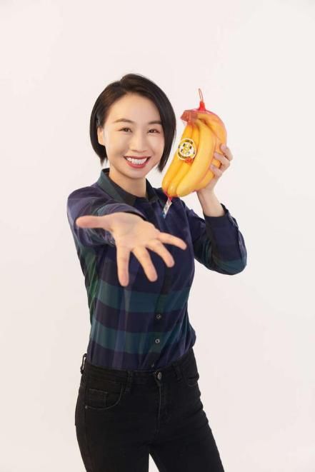 金句频出!从法学硕士到脱口秀演员,她接连登上热搜,收获大批粉丝!