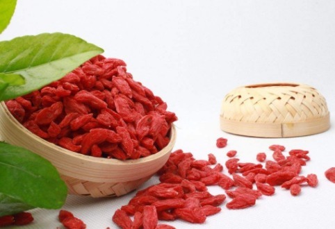 眼疲劳|枸杞与它一起泡，每天一杯，失眠好了，肾也好了，男女都不可错过