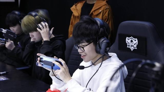 成功|LGD大鹅展现真实实力，成功击败Hero久竞，这才是逆境翻盘