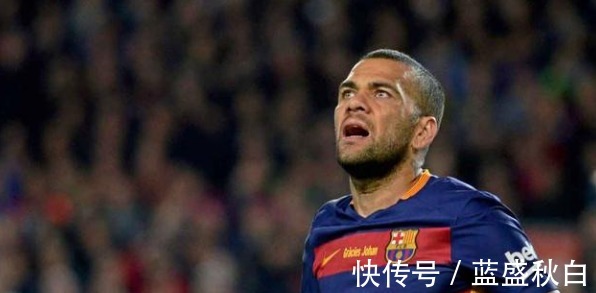 内马尔|巴西队名单公布!内马尔很意外,1位置引争议,巴萨豪门效应显现!