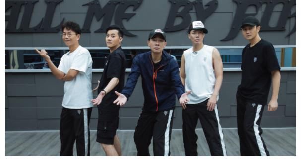 披哥|披荆斩棘的哥哥,成团夜被曝改录播，结果恐泄露，张艺兴遭排斥