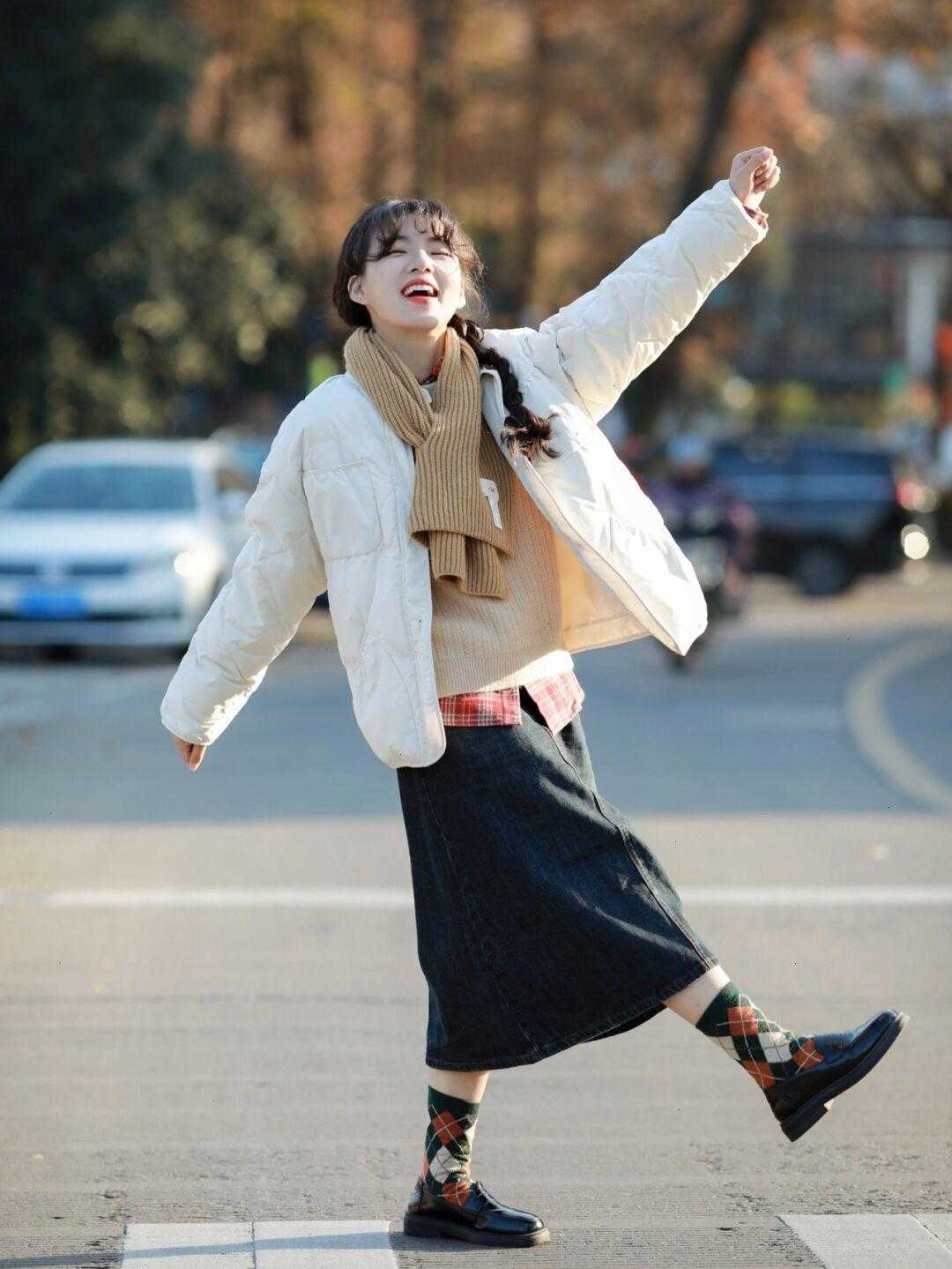 穿衣风格 小个子女生也能穿出韩系范儿,这些搭配保暖又有腔调,时髦百搭