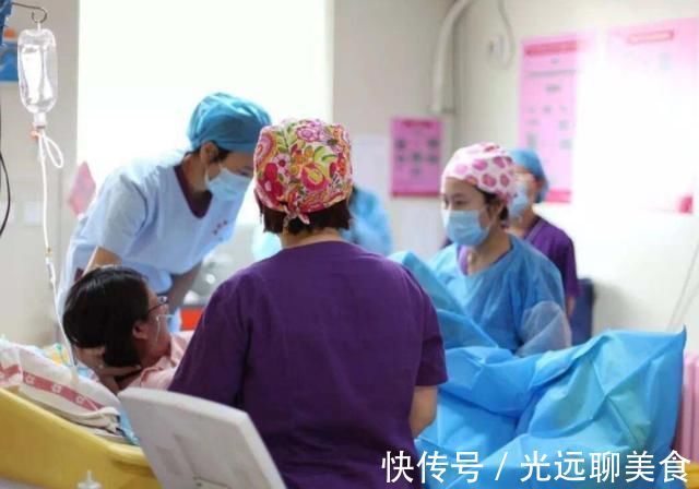 腰背部|当胎儿出生的一瞬间,孕妇身体是什么感受?宝妈的话让人感动