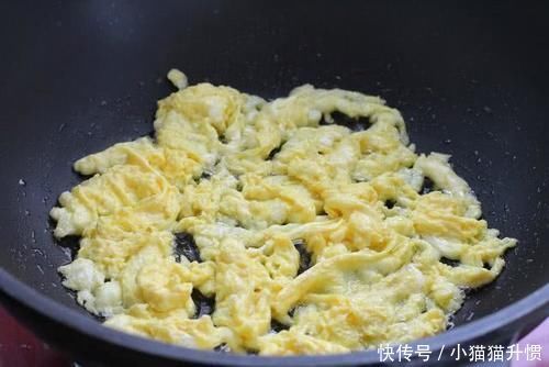 揉面|烙馅饼时该怎么揉面?第一步就错了,怪不得饼皮又厚又硬特别难吃