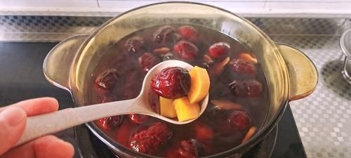 阿胶|它是“穷人的阿胶”,一碗才2块钱,每天吃一点,补血养气不显老