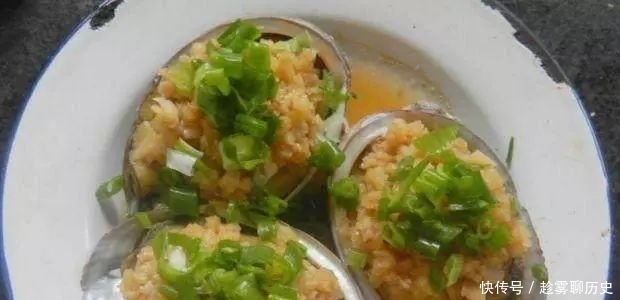 做法|鲍鱼怎么煮好吃?蒜香鲍鱼的做法!