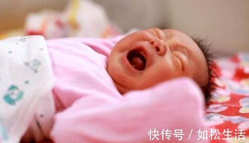 孩子|刚出生7天的孩子哭闹不吃奶,宝妈掀开被子一看,差点跟婆婆吵翻