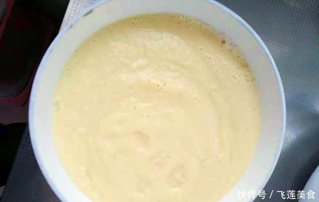 别再买豆腐脑了,一把豆子,三个鸡蛋,教你在家做豆腐脑,特好吃