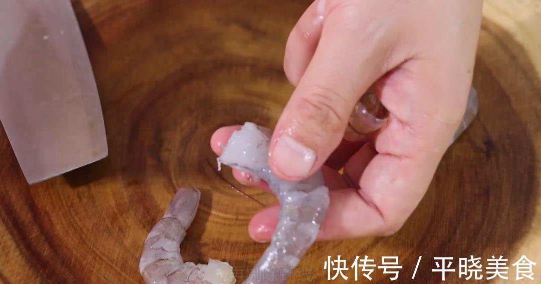 宝宝|一碗顶8杯奶!妈妈都在给宝宝吃,口口都是钙和锌,孩子吃光了