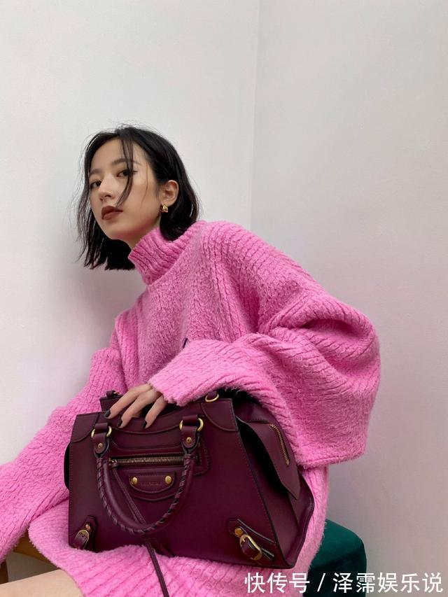 泡泡辫 4个“提气质”的夏日发型打理技巧,显脸小,够清凉,还巨时髦