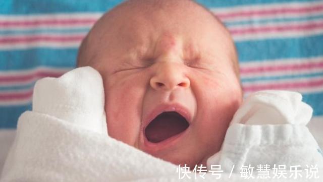 喝奶|为什么母乳喂养的宝宝夜里老醒，喝奶粉宝宝能睡到天亮？原因暖心
