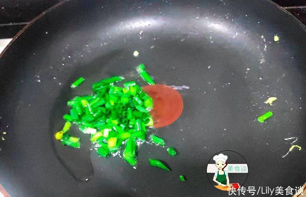 小方块|天一冷,我就馋这美味,30年吃不腻,炖上一锅,有饭有菜真解馋