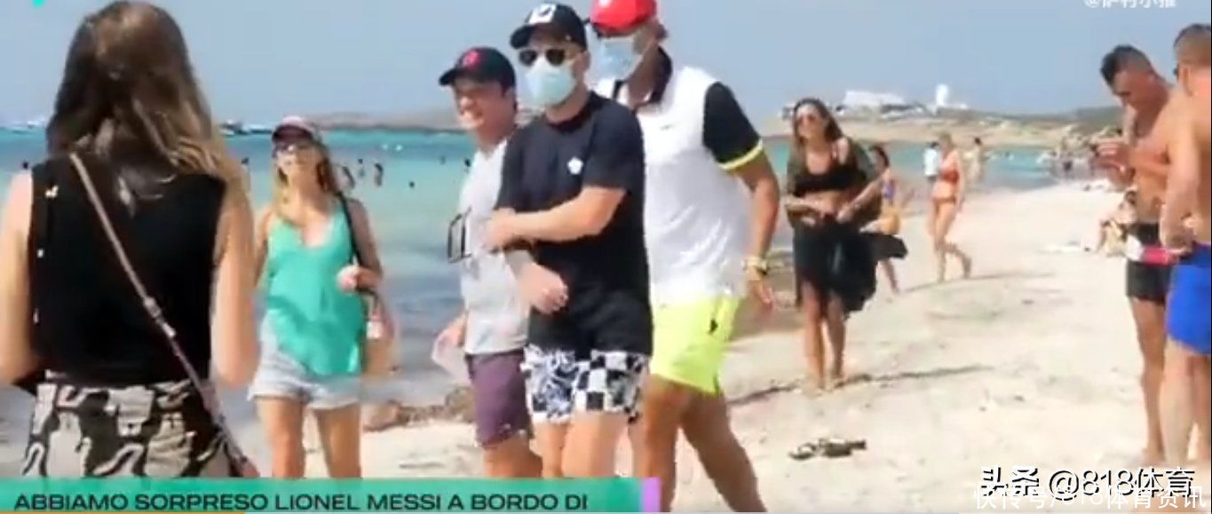 梅西|梅西伊比萨度假遇美女追星!四五个白富美冲上来求合影,他手足无措