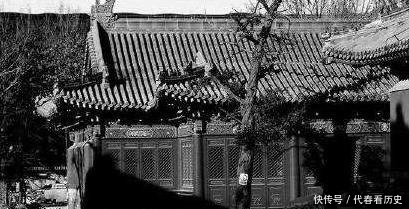 道士|他是热血爱国的道士，单枪匹马入敌营杀2名日军，因掩护战友牺牲