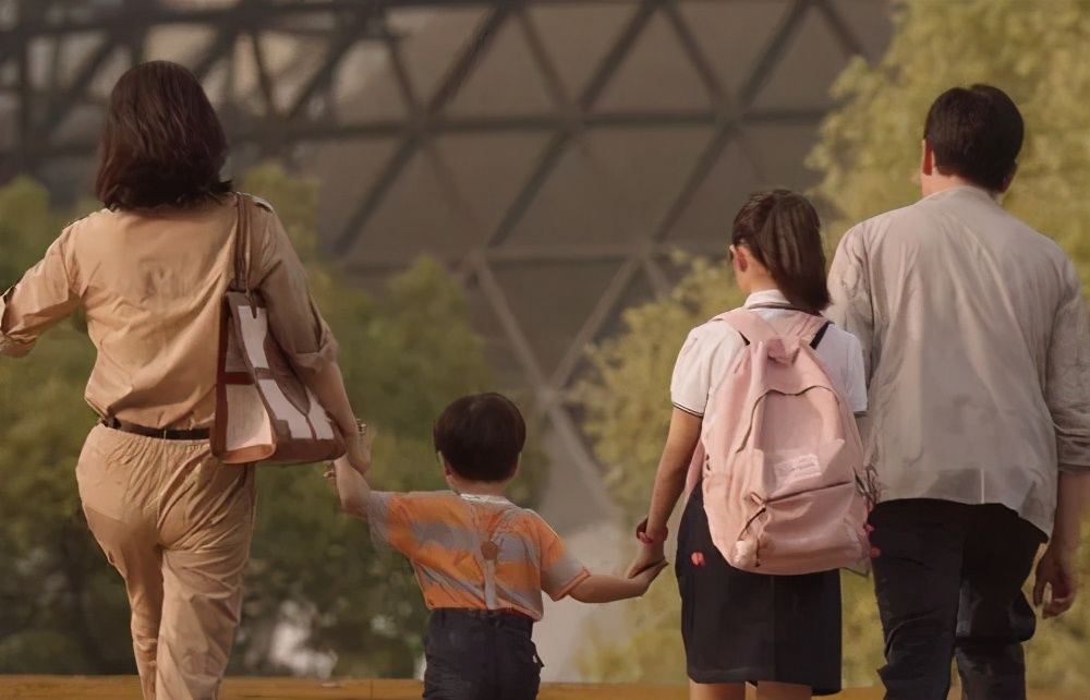 欢欢|你和母亲的关系，就是你和世界的关系