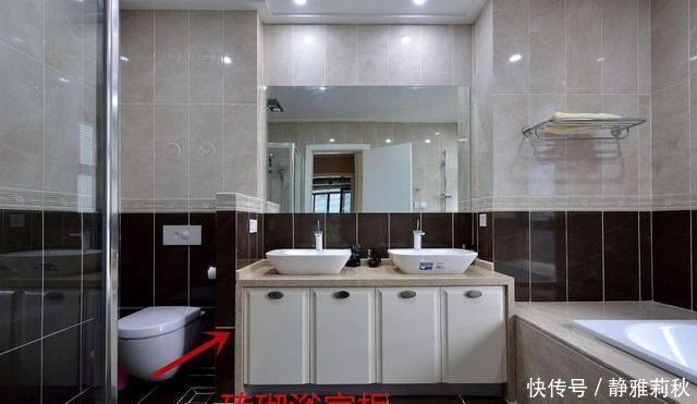 发霉|别再用老式的浴室柜了，又贵又土，我家浴室柜这么做，省钱还实用