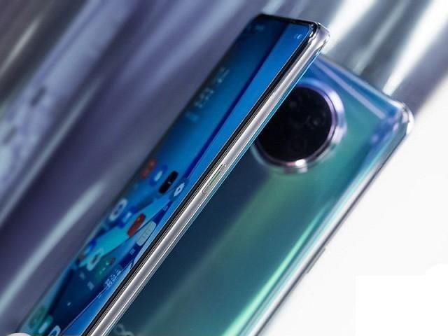 oppo|从4599元跌至2799元，还值得入手吗?