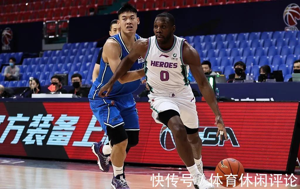 哈德森|高诗岩16+8+12准三双,山东男篮94-83力克四川男篮完成复仇