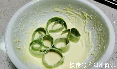 干煸茄子|入秋后,这菜别错过,营养价值极高,皮比果实还营养,不吃可惜了