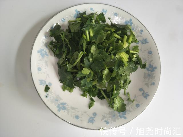 山药汤|做山药汤时,多加1味调料,鲜香味美更好喝,天越冷越要多喝点