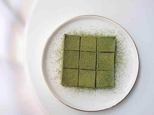 让女生没“自制力”的一种零食,椰子冻不算啥,抹茶生巧吃过吗