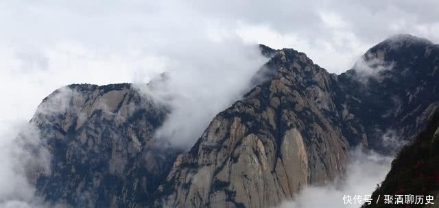 2次登华山写了2首诗,张学良豪迈抒怀,诗情昂扬却令人唏嘘