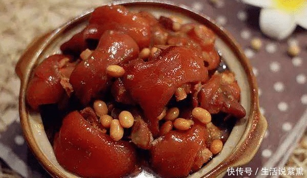 腥味|炖猪蹄时不要只焯水,多加一个步骤,炖好的猪蹄香气扑鼻,无腥味