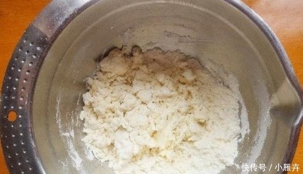 咬一口|充满童年味道的糖酥饼,掌握此窍门,保证咬一口酥到掉渣