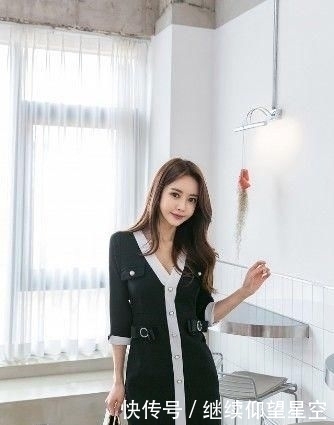 街拍迷人潮流个性的妹子,清爽自然很怡人