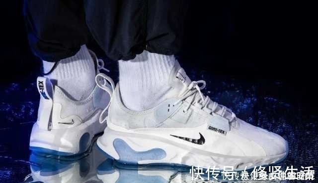 买了这些防水球鞋,我巴不得每天都下雨