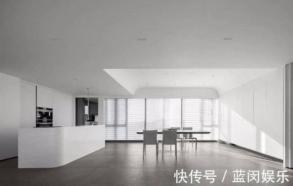 别墅|去他的豪宅风,95后宝爸拒绝奢侈,简装了289㎡的家,真心让人喜欢