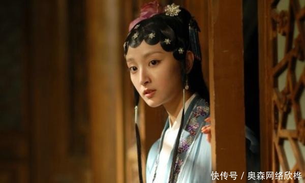 薛姨妈|《红楼梦》里贾母为何要让薛宝琴和林黛玉认干妈?