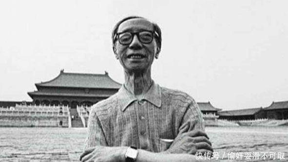 踏入|晚年溥仪携妻子游故宫,迎面遇见一白发老头,从此不再踏入故宫!