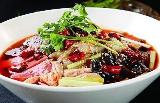 美食精选:双椒炒猪心,白菜鸡蛋汤,辣子鸡翅,香辣毛血旺的做法