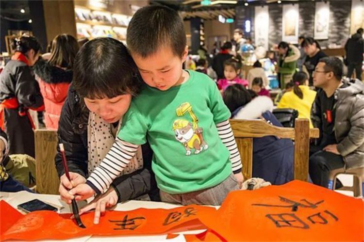 浩浩|从“拜年”观察孩子的情商:情商高的娃有三种表现,中了恭喜你!