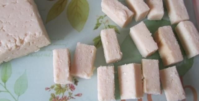 家中牛奶喝不完怎么办？试试这样做，新的风味孩子一直喊着想吃