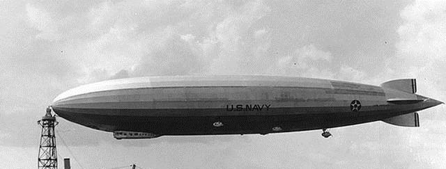 潜艇|二战时期潜艇真正的克星，即将被淘汰的齐柏林飞艇又一次回光返照