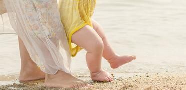 宝妈|孩子学走路要不要买学步鞋?小鞋子大讲究,宝妈要懂这些硬知识