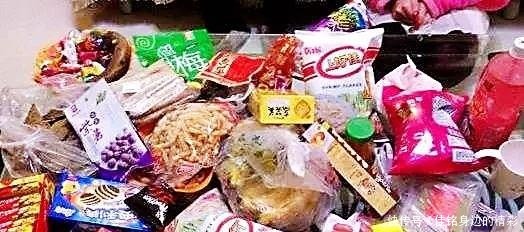 没吃过|5种“已停产”的小零食,00后一个都没吃过,看一下你吃过几种