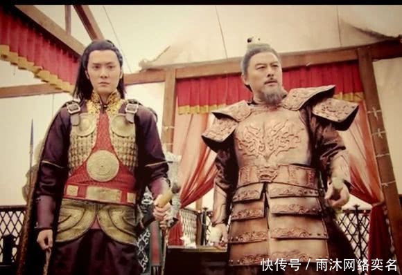 皇帝問丞相,怎麼除掉大將軍,丞相說賞賜他一匹馬就行