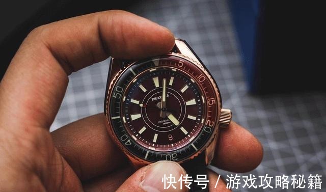 星期 谁说国产手表都很low,proxima潜水表就很赞!