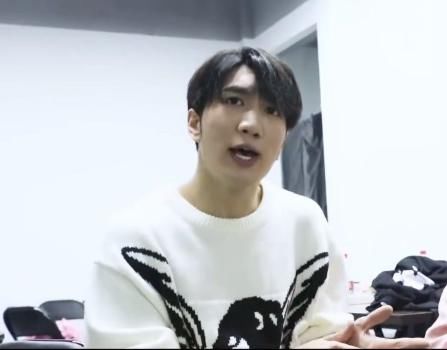 《创4》韩美娟自曝参加节目耽误挣钱，当他说出金额后，难怪人人都想当网红