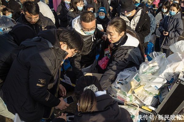 草原|这场草原公益摇滚音乐会 献给144万中国村医